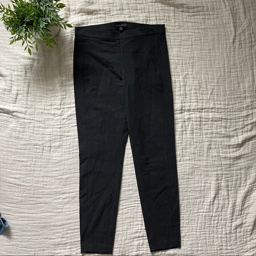 Banana Republic dress pant Trouser size 6 business casual grey professional